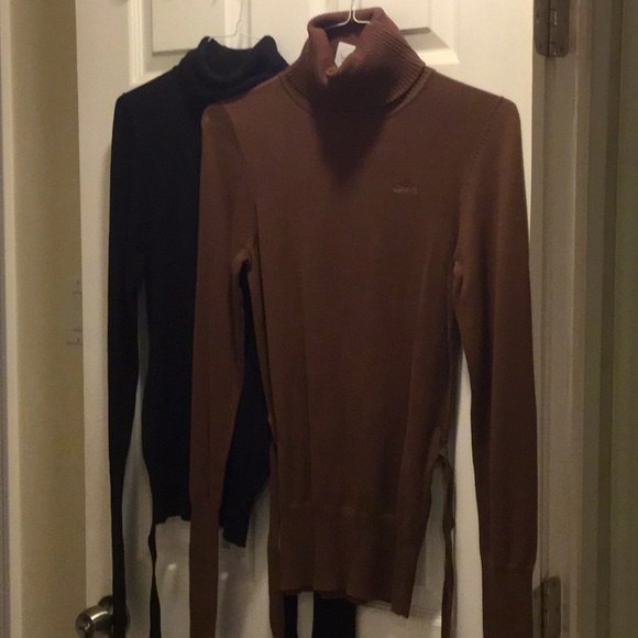 Brown Le Tigre Turtleneck Sweater that Ties around the Waist - Picture 4 of 14